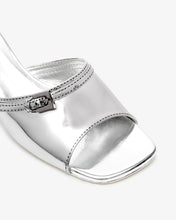 Load image into Gallery viewer, Mirror Logo Chain Sandals
