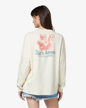 Load image into Gallery viewer, Capri Long Sleeves T-shirt
