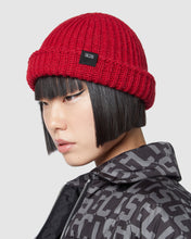 Load image into Gallery viewer, Giuly hat: Unisex Hats Bordeaux | GCDS
