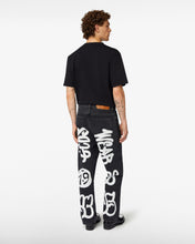 Load image into Gallery viewer, Gcds Graffiti Wide Denim Trousers | Men Trousers Black | GCDS®
