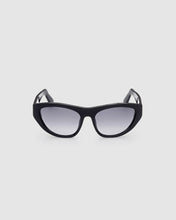 Load image into Gallery viewer, Lola cat-eye sunglasses
