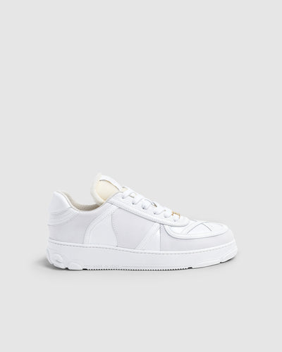 Nami leather sneakers: Women Shoes White | GCDS