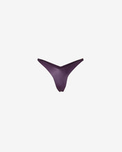 Load image into Gallery viewer, Metallic Logo Clip Slip : Women Swimwear Violet | GCDS Spring/Summer 2023
